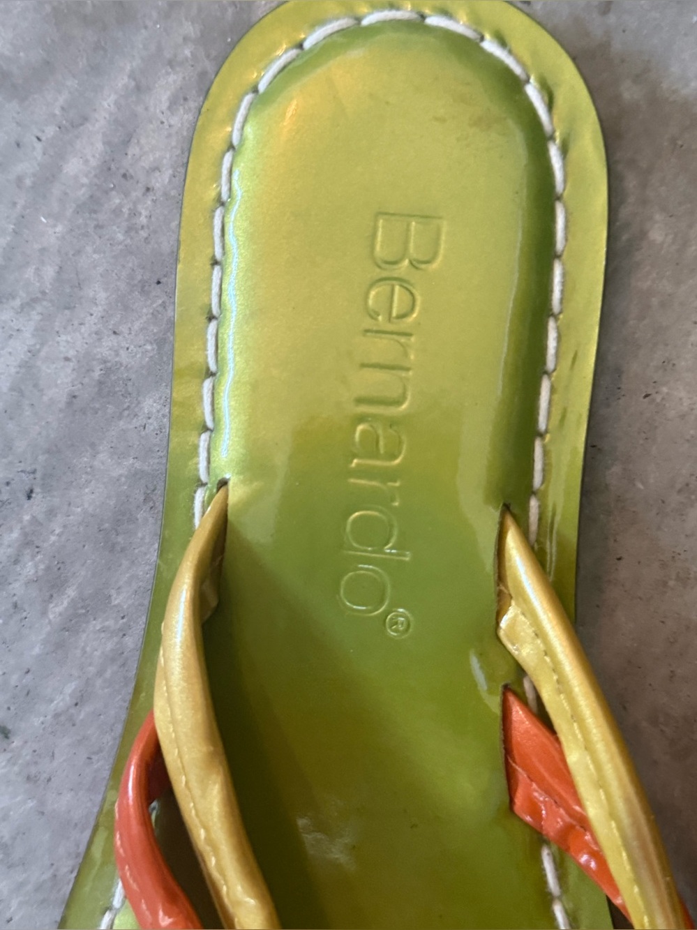 Bernardo Green Flip Flops with Orange & Gold Straps - Picture 4 of 9